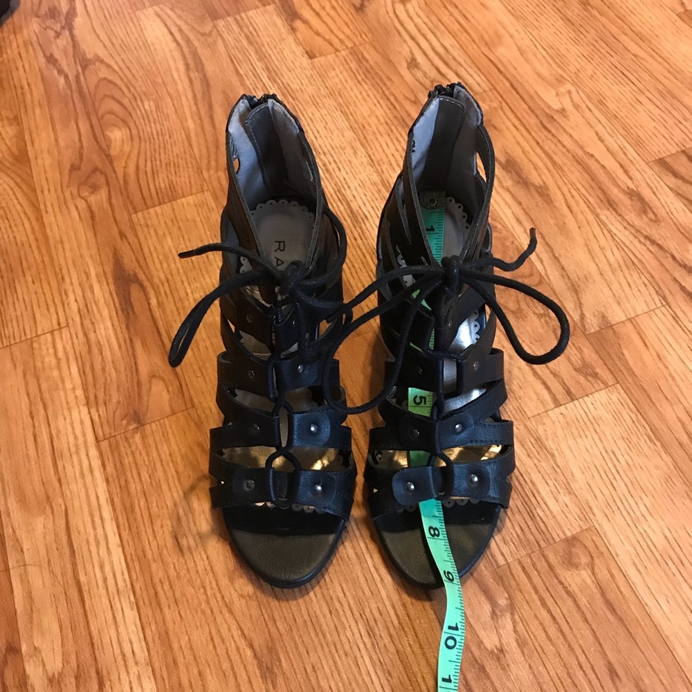 Peep Toe Lace Up Wedges Size 6 Black 💕 - Picture 6 of 8